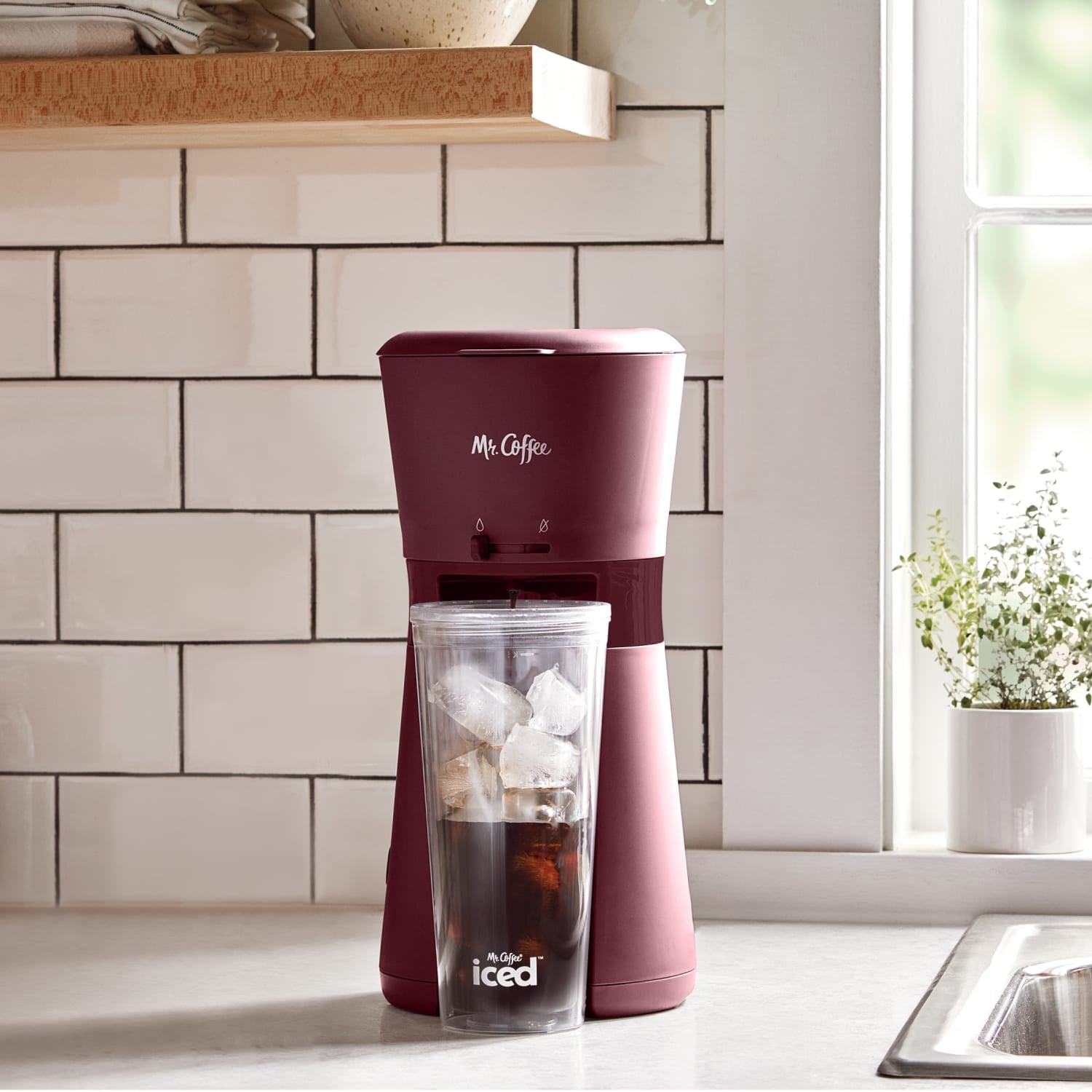 Iced Coffee Maker with Reusable Tumbler and Coffee Filter, Burgundy